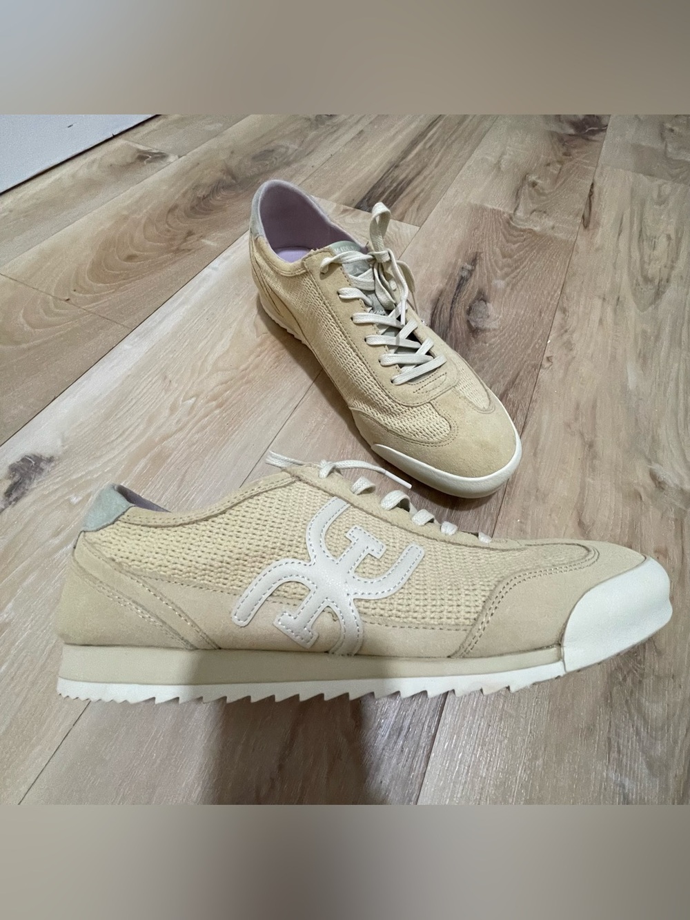 Sam Edelman Ivey Sneakers